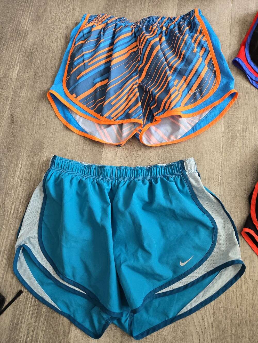 Womens Nike Tempo Shorts Large
